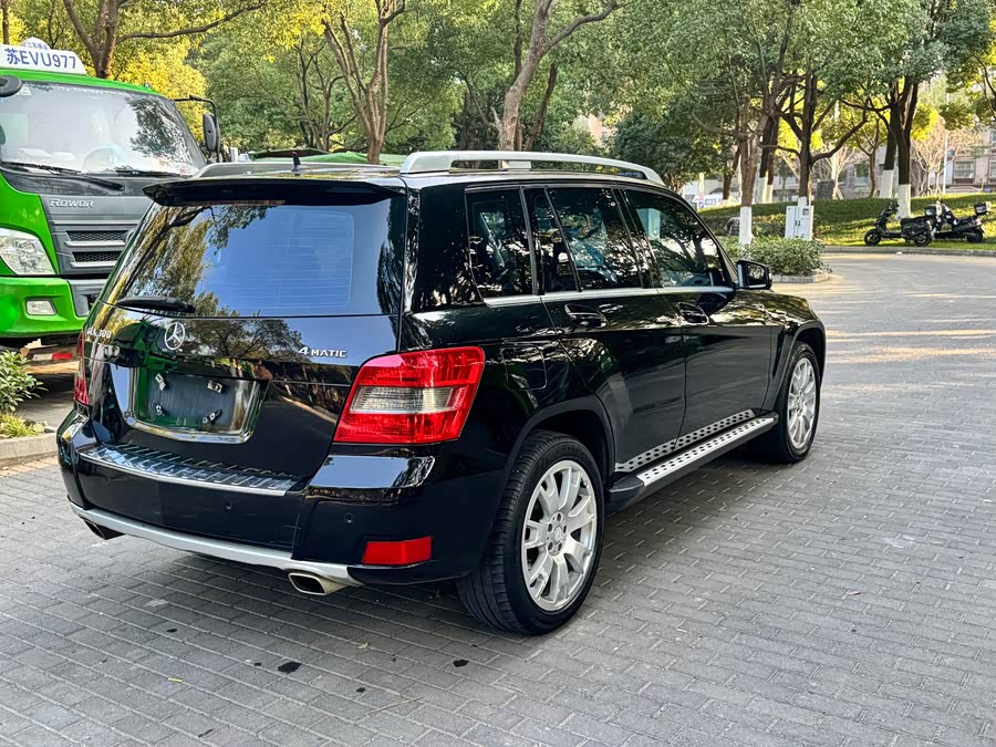 Mercedes-Benz GLK Class (Imported) 2011 car image #18