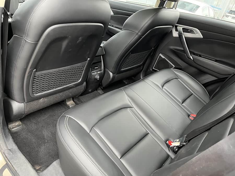 GEELY Boyue 2018 car image #18
