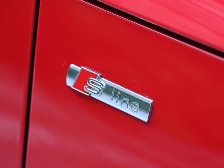 Audi TT 2017 car image #18