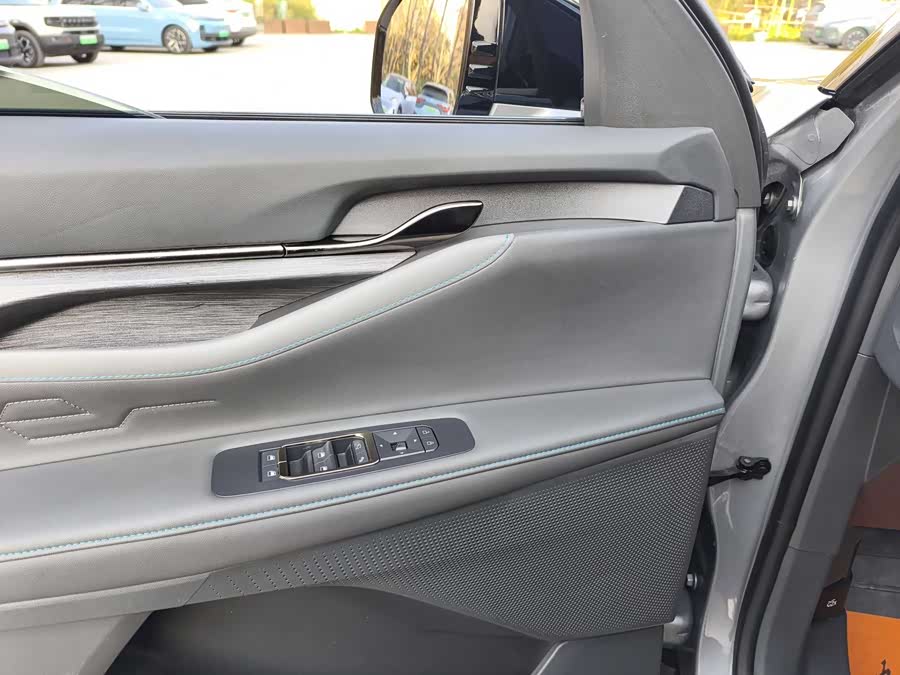 Ford Edge 2024 car image #18