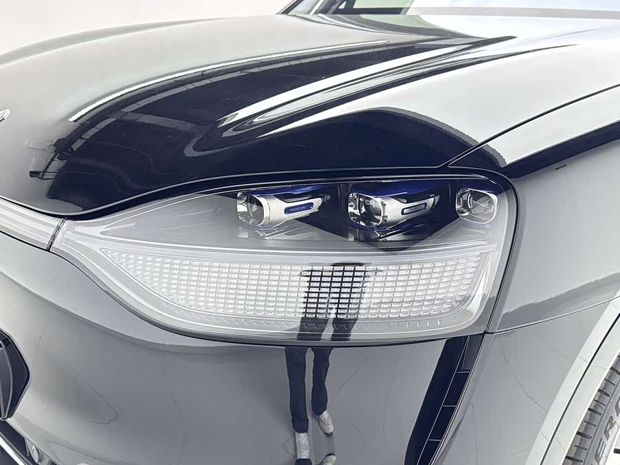 2025 #18 2025 car image #18