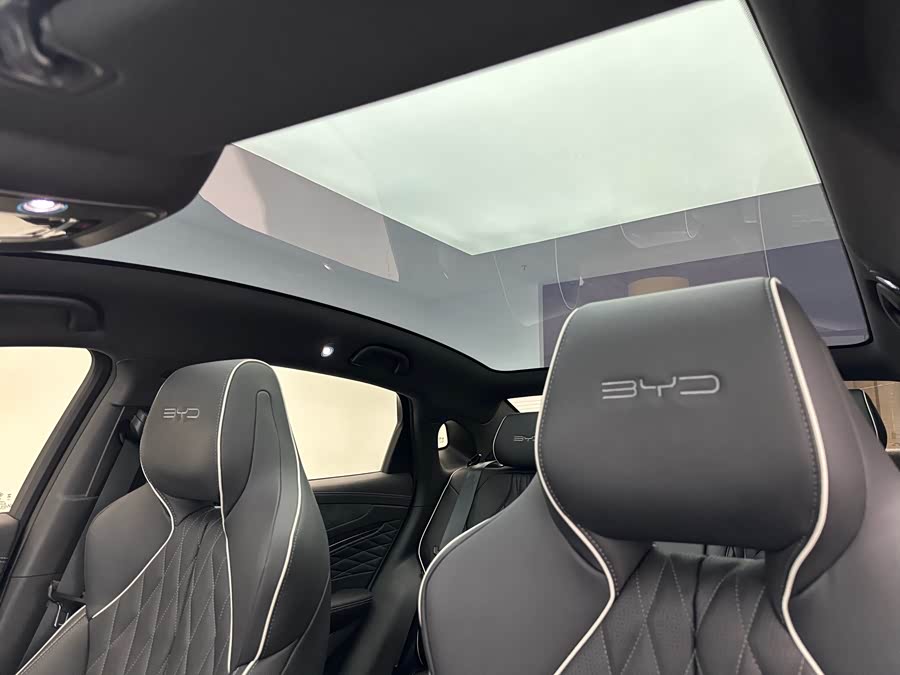 BYD Seal 2023 #18 BYD Seal 2023 car image #18