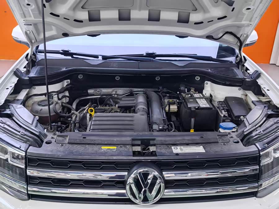 Volkswagen Tharu 2020 car image #18