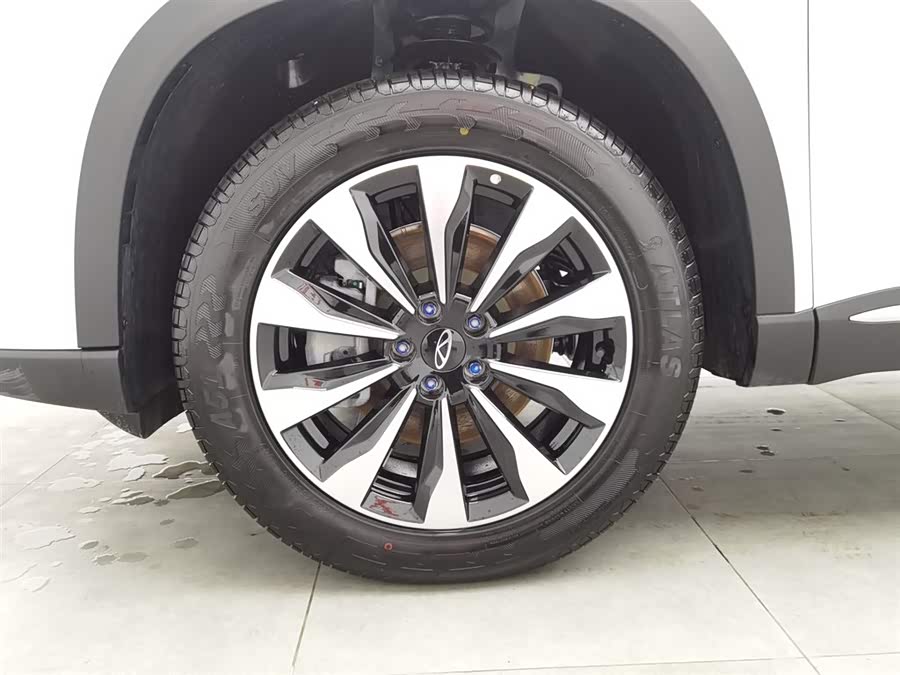 Chery Tiggo 8 Plus 2025 car image #18