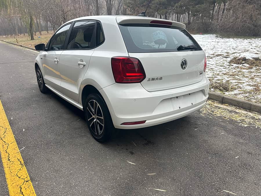 Volkswagen Polo 2016 #18 Volkswagen Polo 2016 car image #18