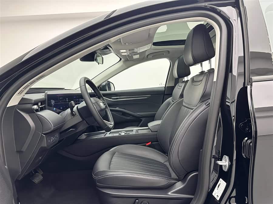 Ford Mondeo 2025 #18 Ford Mondeo 2025 car image #18