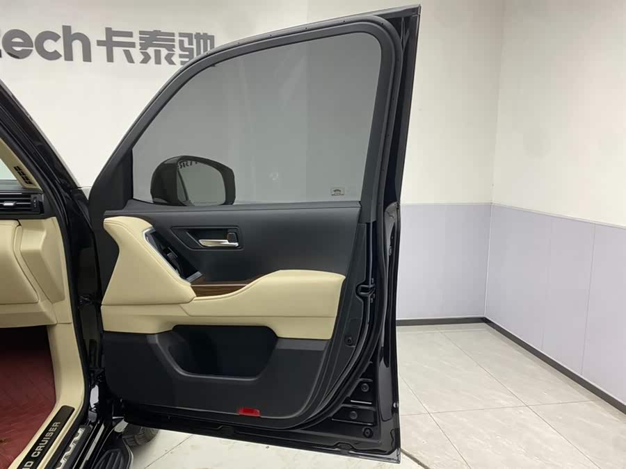 丰田 2025 汽车图片 #18