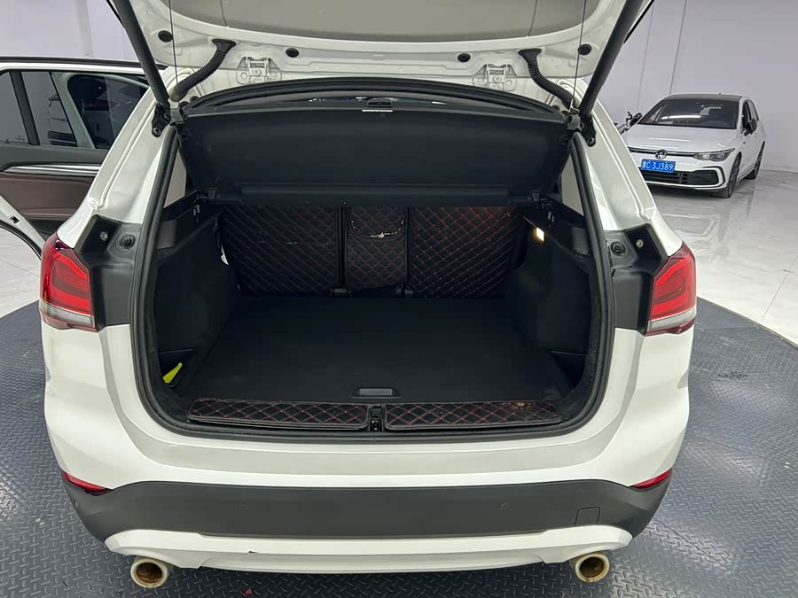 BMW X1 2021 car image #18