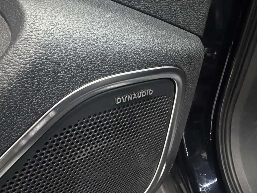 HongQi HS7 2024 car image #18