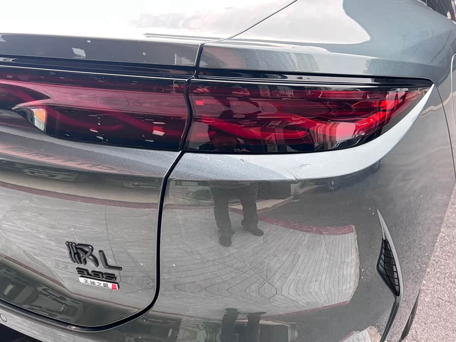 BYD HanL 2025 #18 BYD HanL 2025 imagem de carro #18