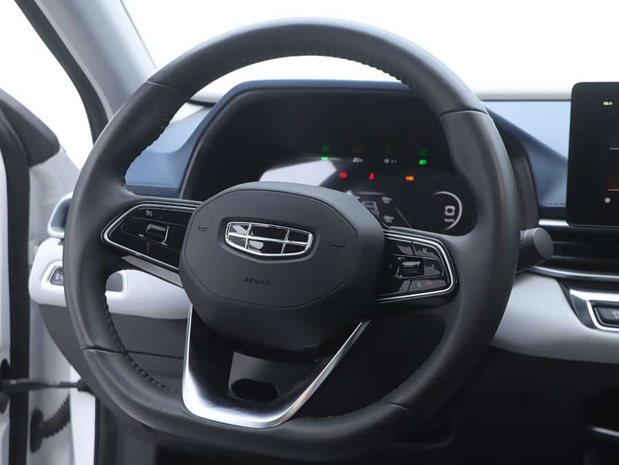 GEELY Emgrand 2022 car image #18