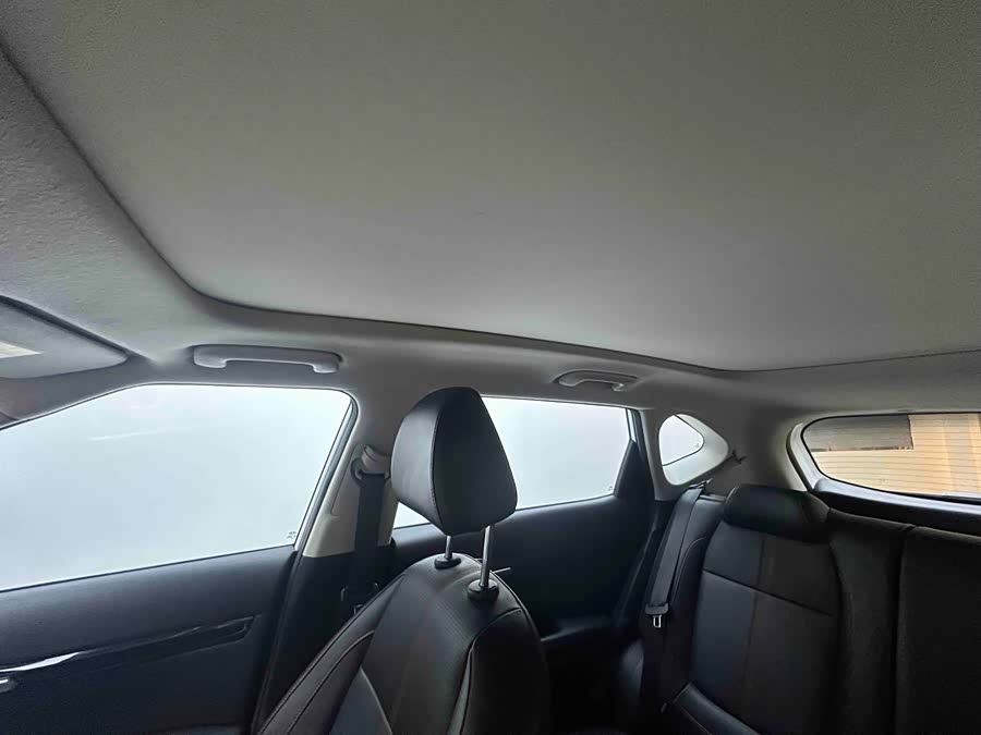 Kia Stonic 2021 image de voiture #18