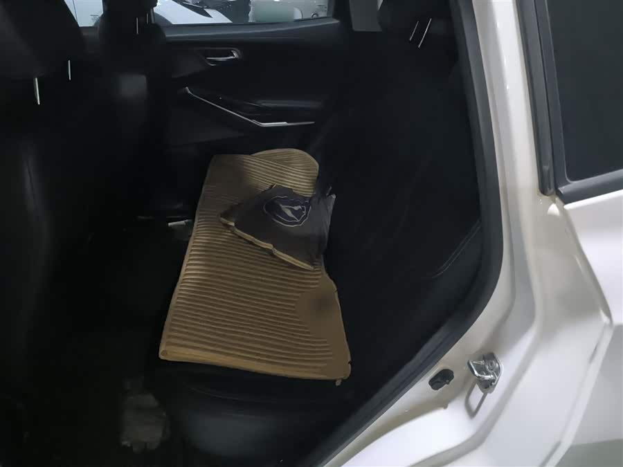 Changan CS15 2021 #18 Changan CS15 2021 car image #18