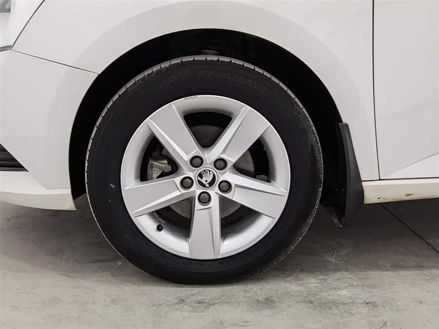 Skoda Fabia 2019 car image #18