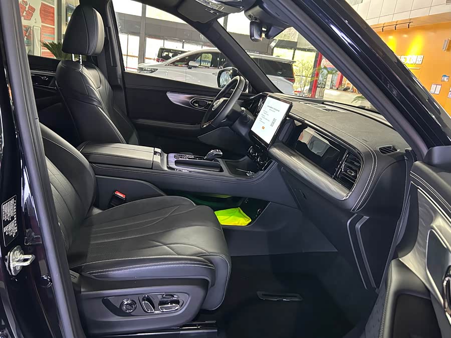 GAC Trumpchi ES9 2023 car image #18