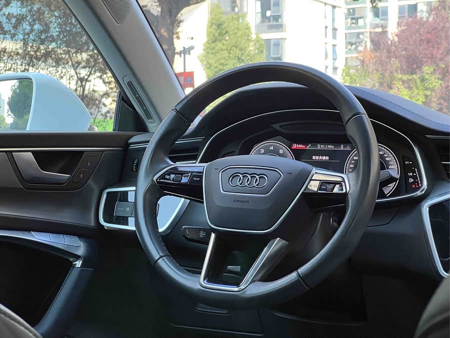Audi A7 2021 immagine di auto #18