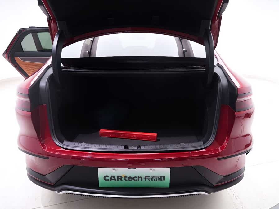 BYD Han 2023 car image #18