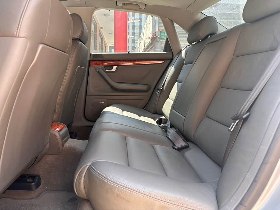 Audi A4 2008 car image #18