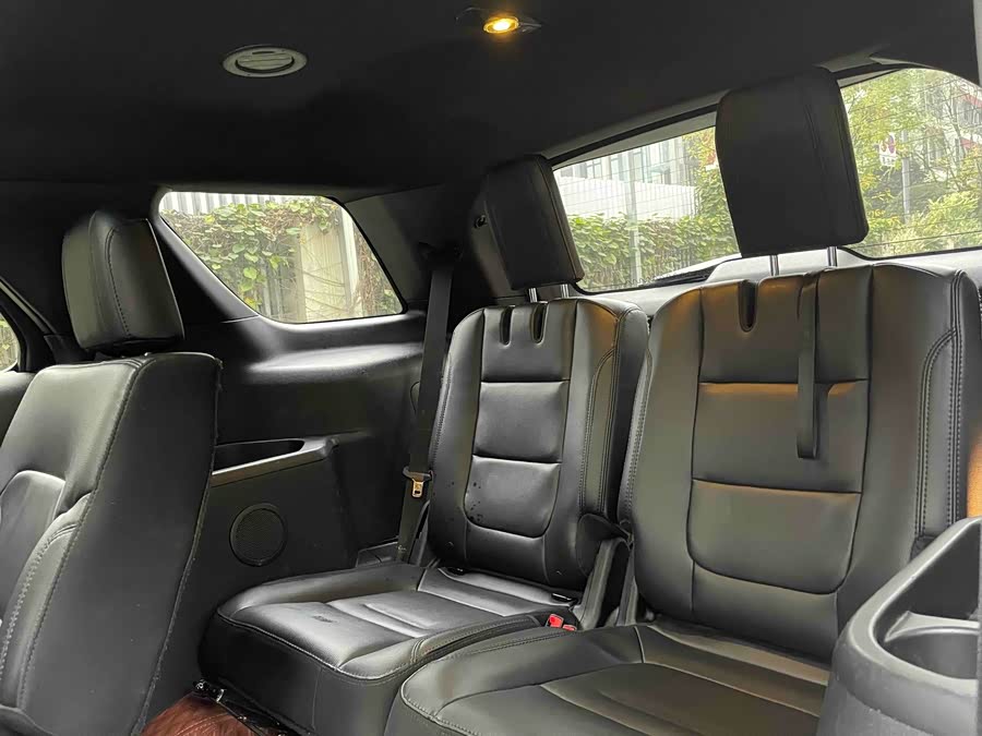 Ford Explorer (Imported) 2017 car image #18