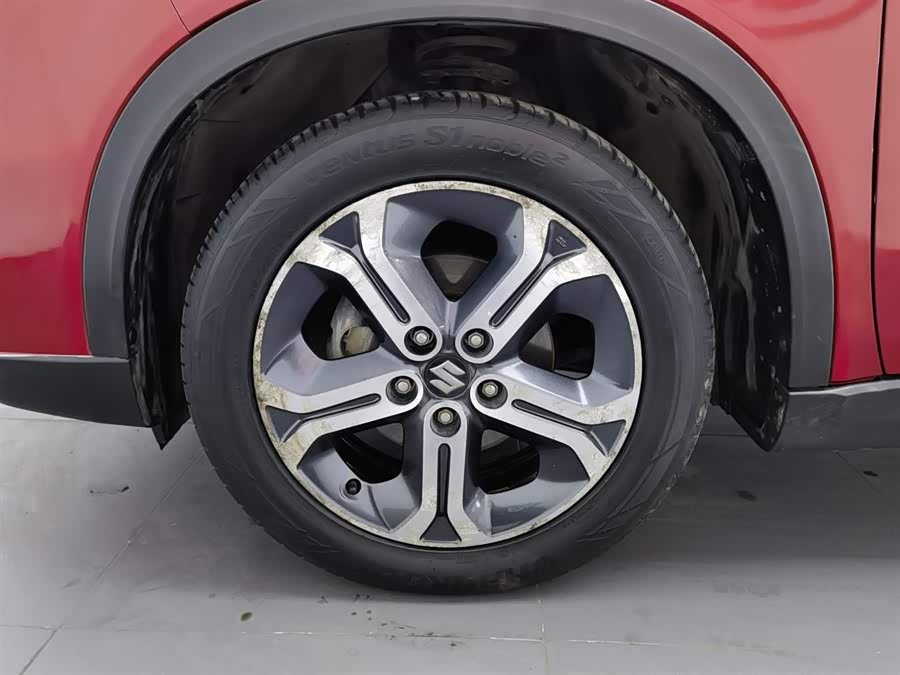 Suzuki Vitara 2017 car image #18