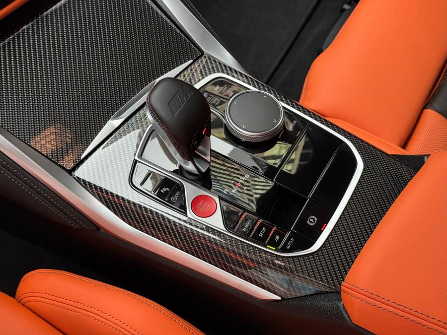 BMW M4 2024 imagem de carro #18