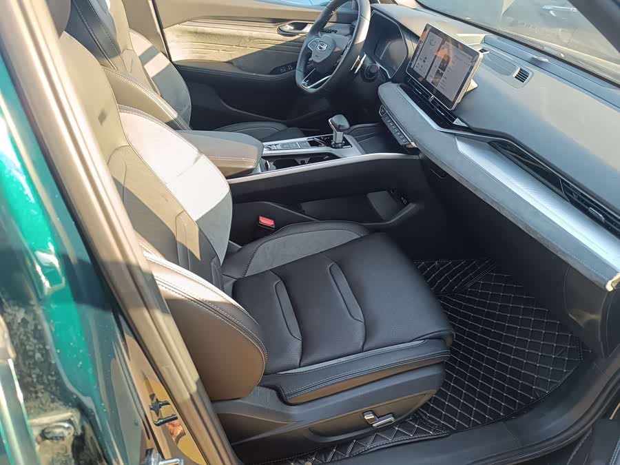 GEELY Preface 2023 car image #18