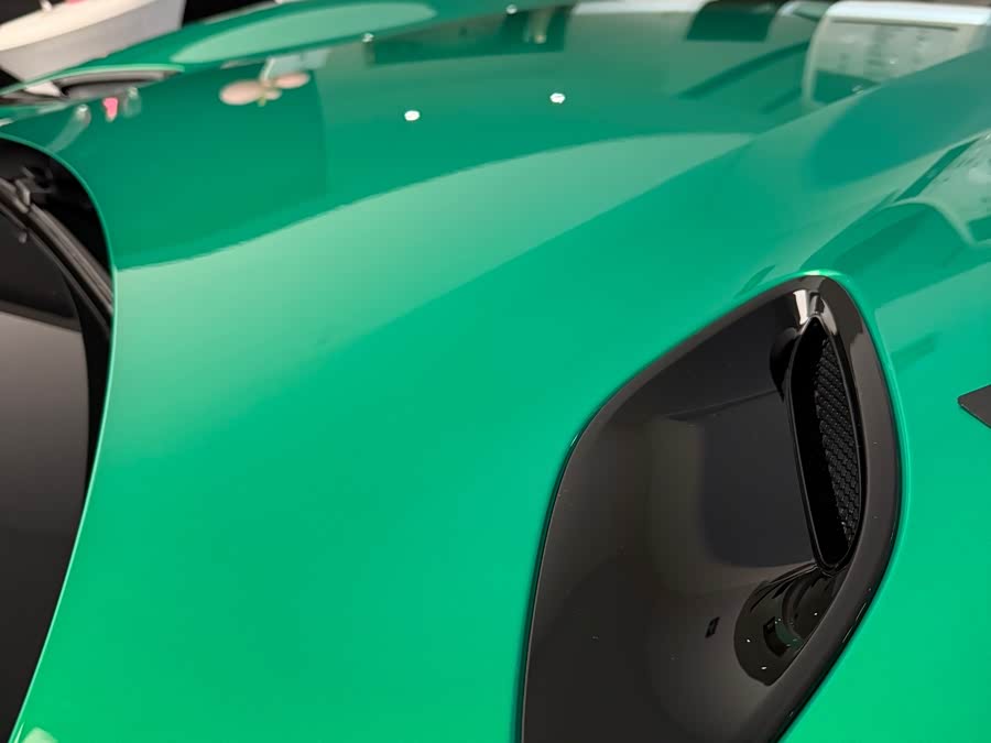 MI YU7 2025 #18 MI YU7 2025 car image #18