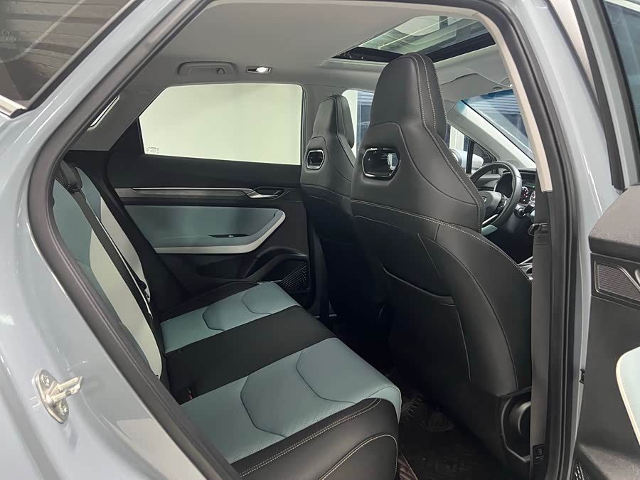 GEELY Emgrand S 2023 car image #18