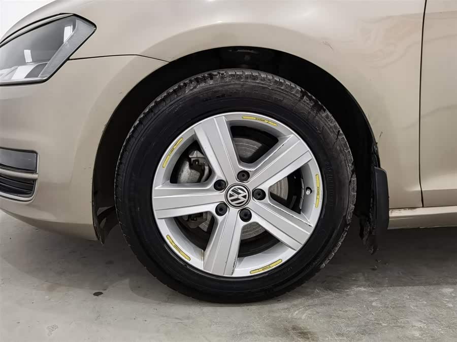 Volkswagen Golf 2016 car image #18