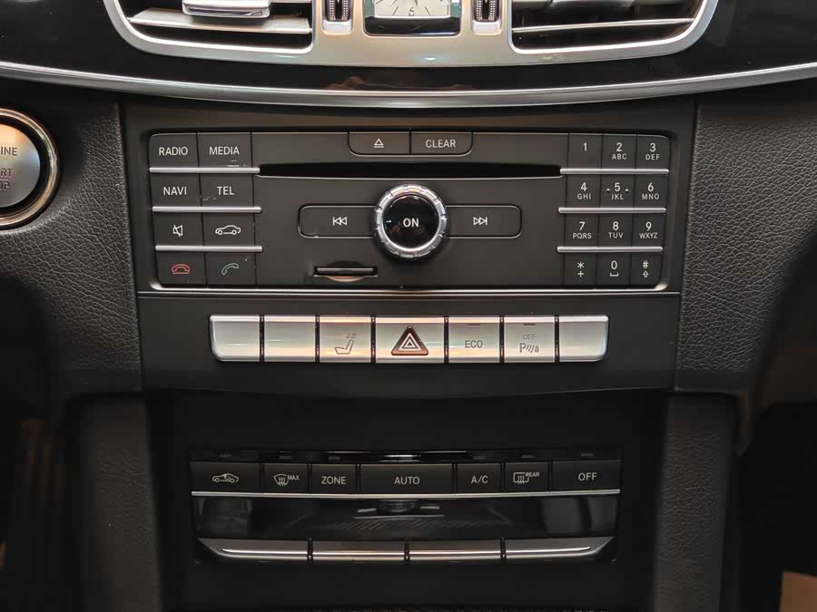 Mercedes-Benz E Class 2015 #18 Mercedes-Benz E Class 2015 car image #18