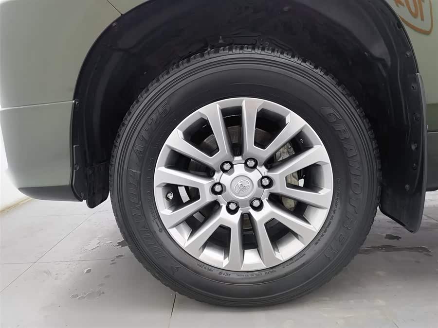 Toyota Land Cruiser Prado 2020 #18 Toyota Land Cruiser Prado 2020 car image #18