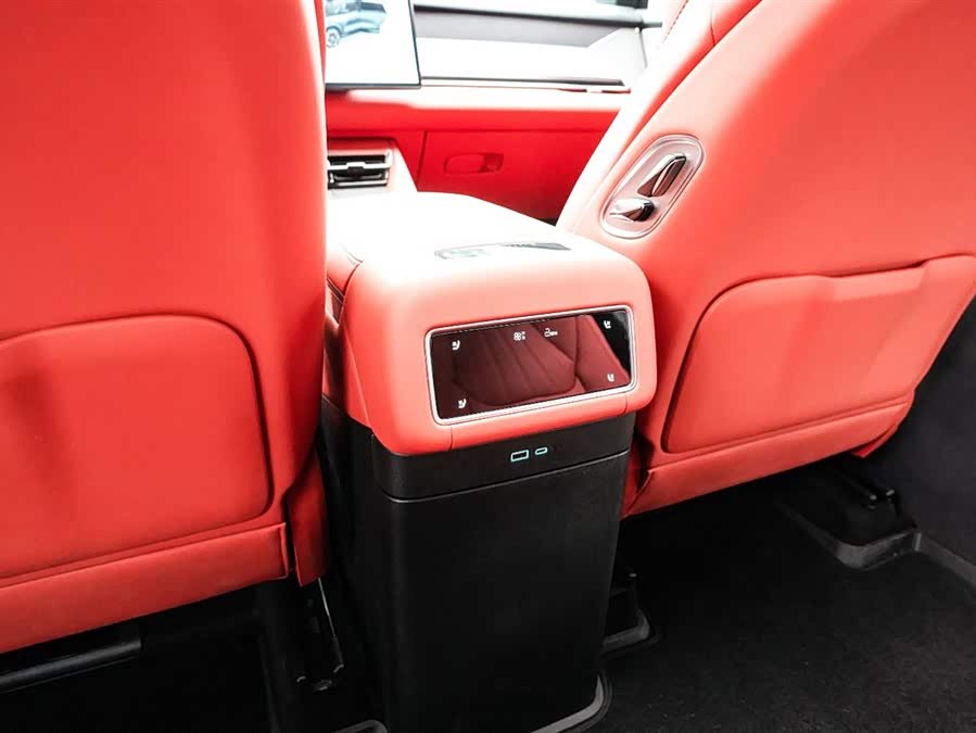 BYD Tang L 2025 immagine di auto #18