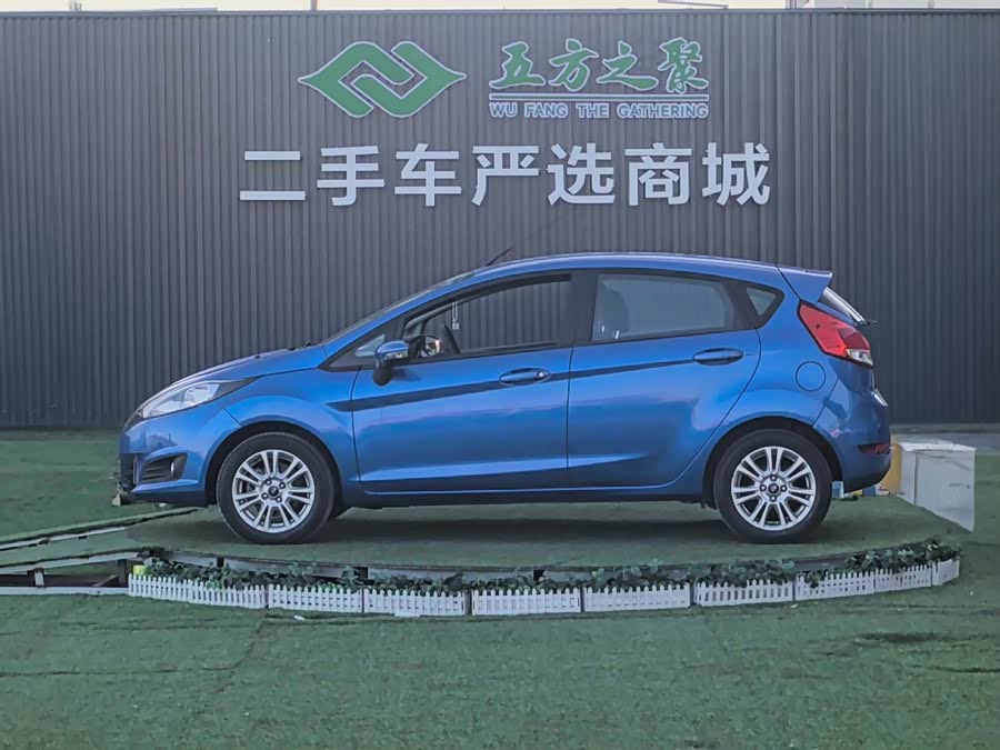 Ford Fiesta 2013 #18 Ford Fiesta 2013 immagine di auto #18