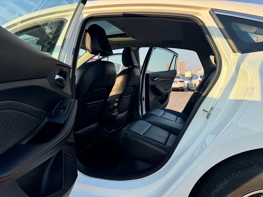 名爵 MG5 2020 汽车图片 #18