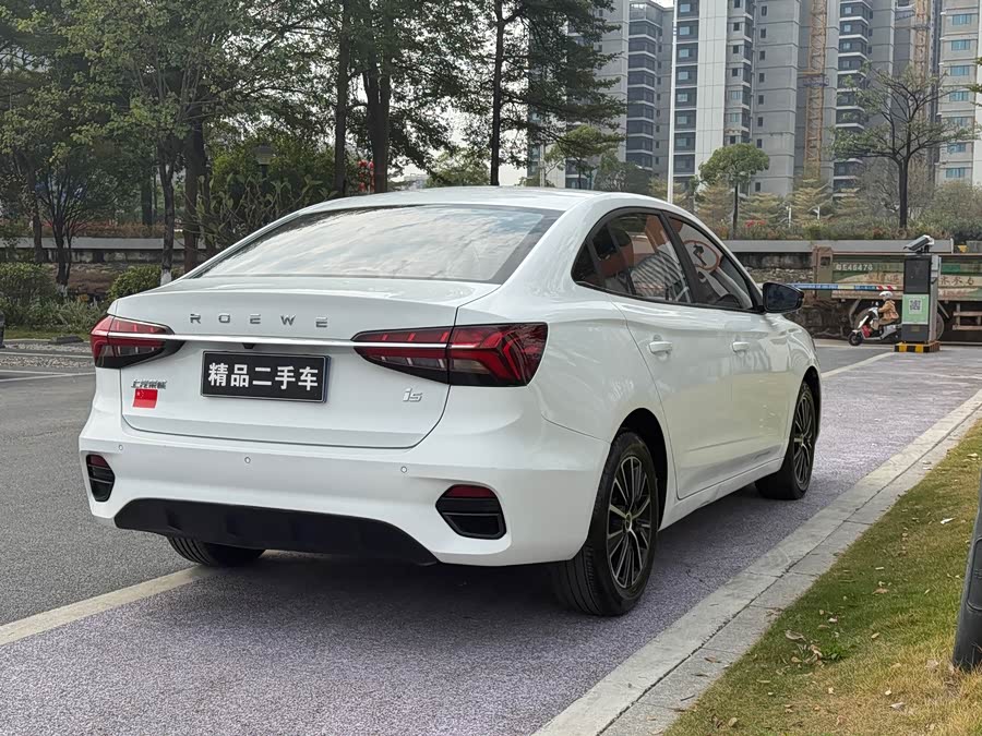 Roewe i5 2021 car image #18