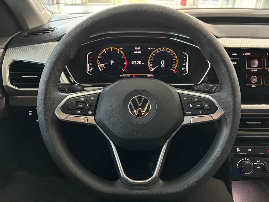Volkswagen Tacqua 2022 car image #18