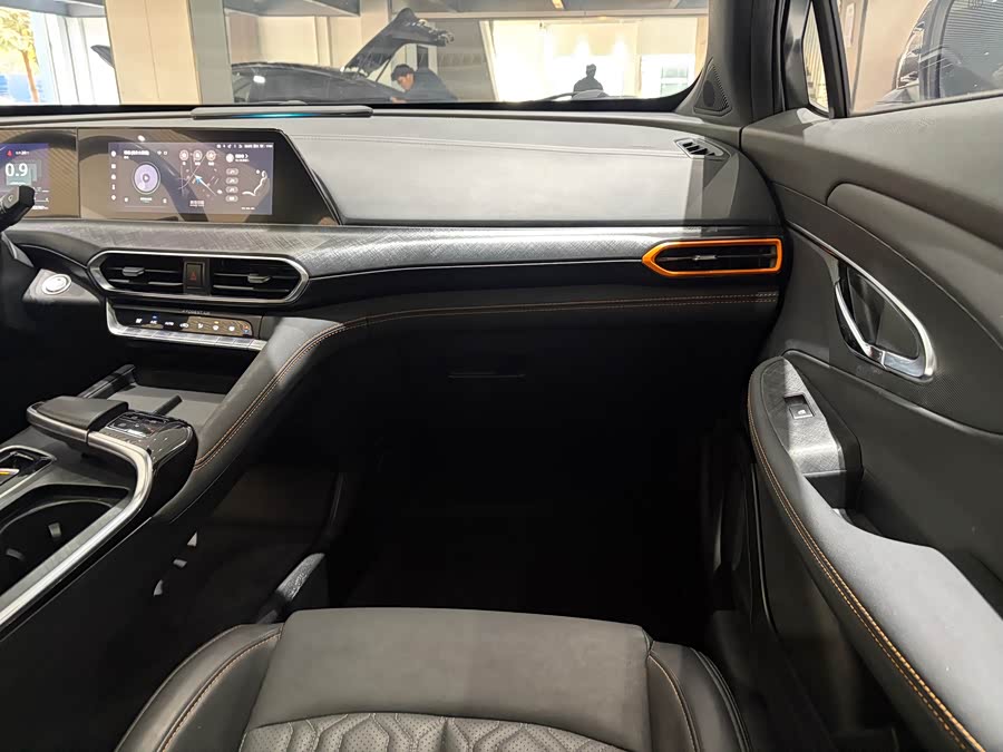 Changan UNI-T 2022 car image #18