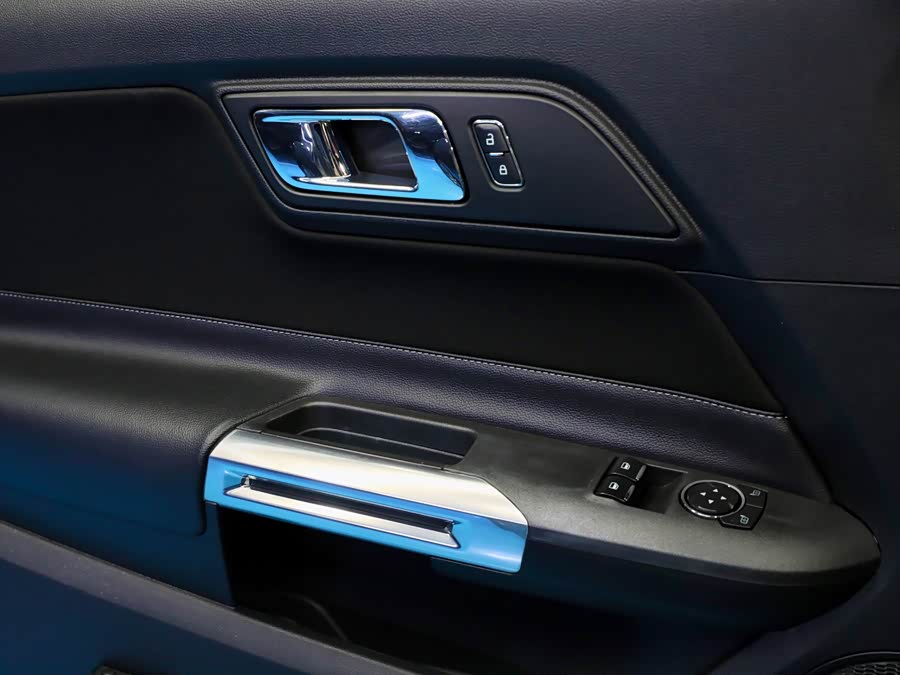 Ford Mustang 2015 car image #18