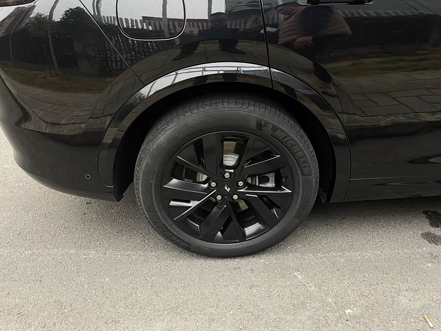 Li L7 2023 car image #18