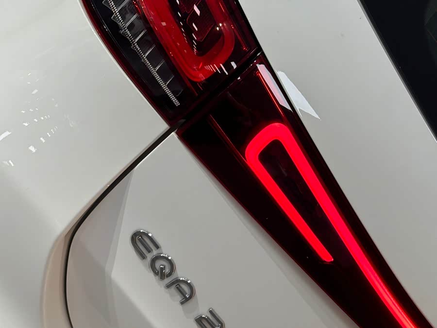 Mercedes-Benz EQA Class 2023 #18 Mercedes-Benz EQA Class 2023 immagine di auto #18