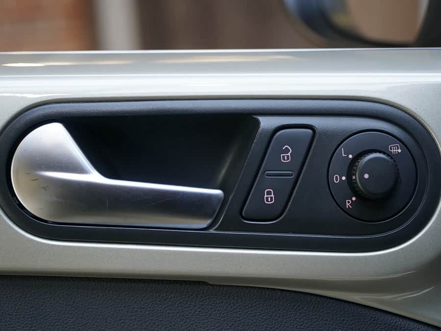 Volkswagen Beetle 2012 immagine di auto #18