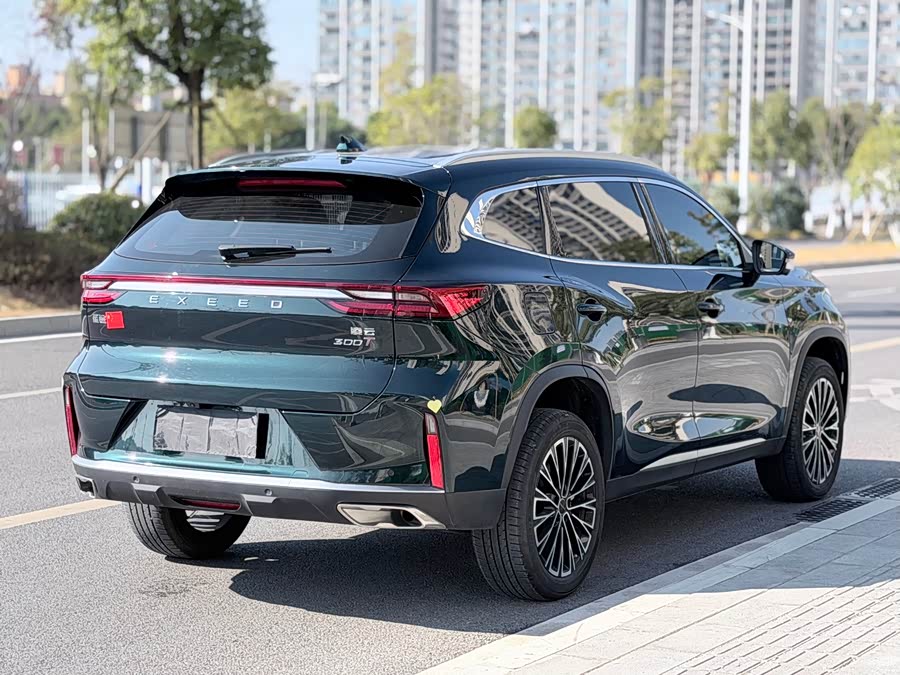 Exceed Lingyun 2025 صورة سيارة #18