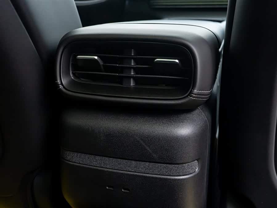 Xpeng G6 2025 immagine di auto #18