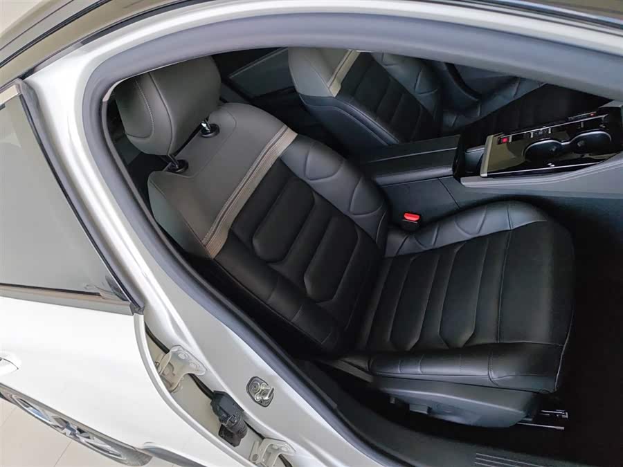 Citroen C5 X 2022 immagine di auto #18