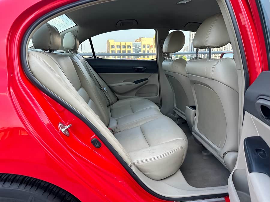 Honda Civic 2011 car image #18