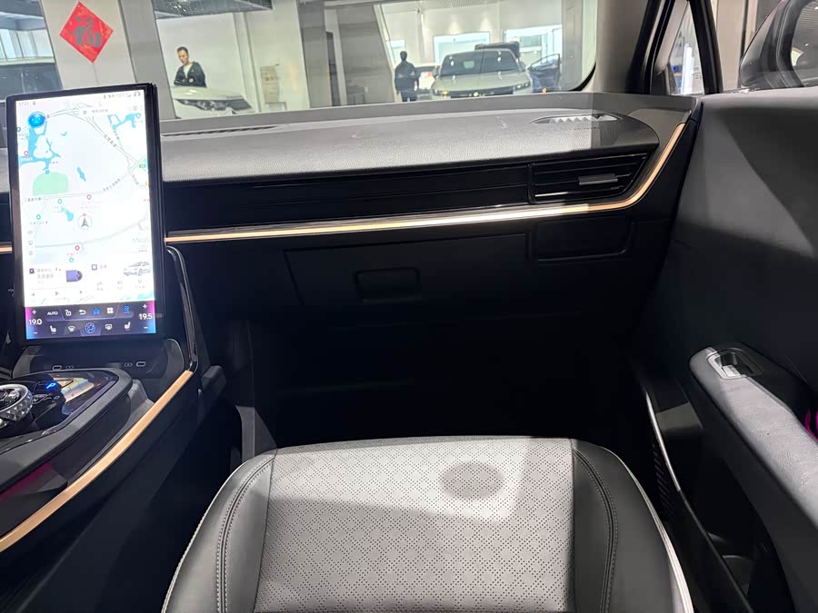 Toyota bZ3 2023 صورة سيارة #18