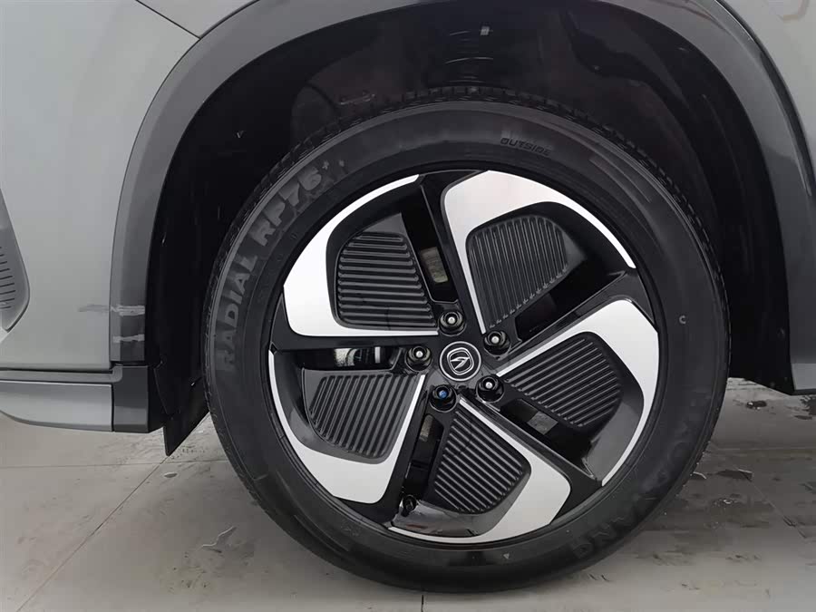 Changan CS75 Plus iDD 2024 car image #18