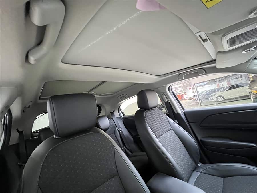 Honda XR-V 2023 image de voiture #18