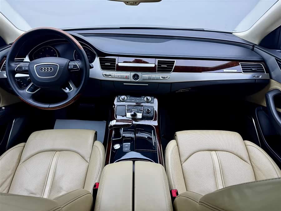 Audi A8 2012 imagen de coche #18