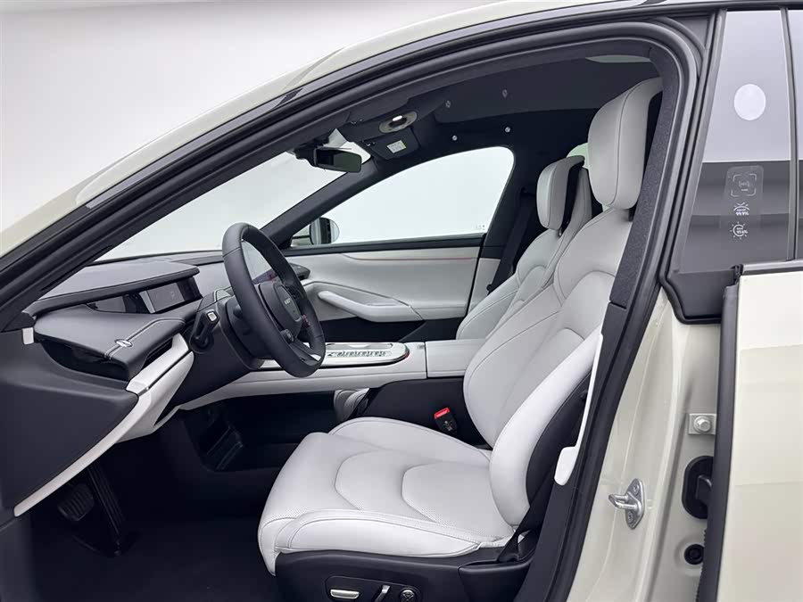 MI SU7 2025 car image #18